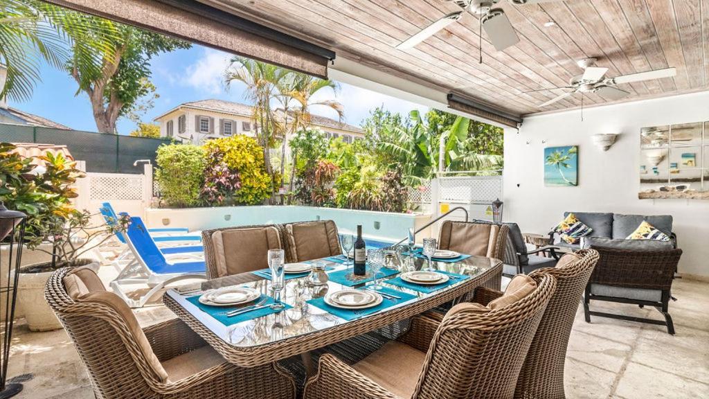 Nanpa, Luxury Family Three Bed Villa, St James West Coast, Private Pool เซนต์เจมส์ ภายนอก รูปภาพ